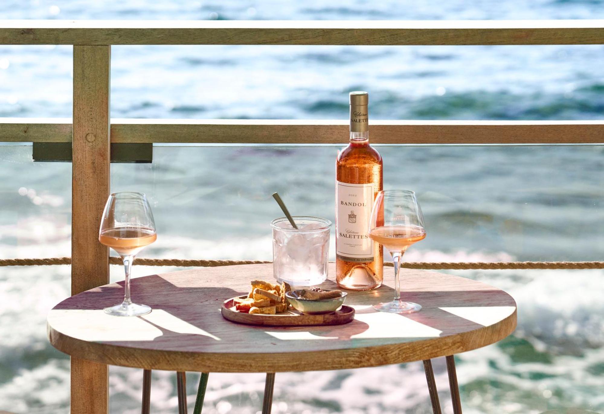 Hotel Plein Large Bandol Luaran gambar