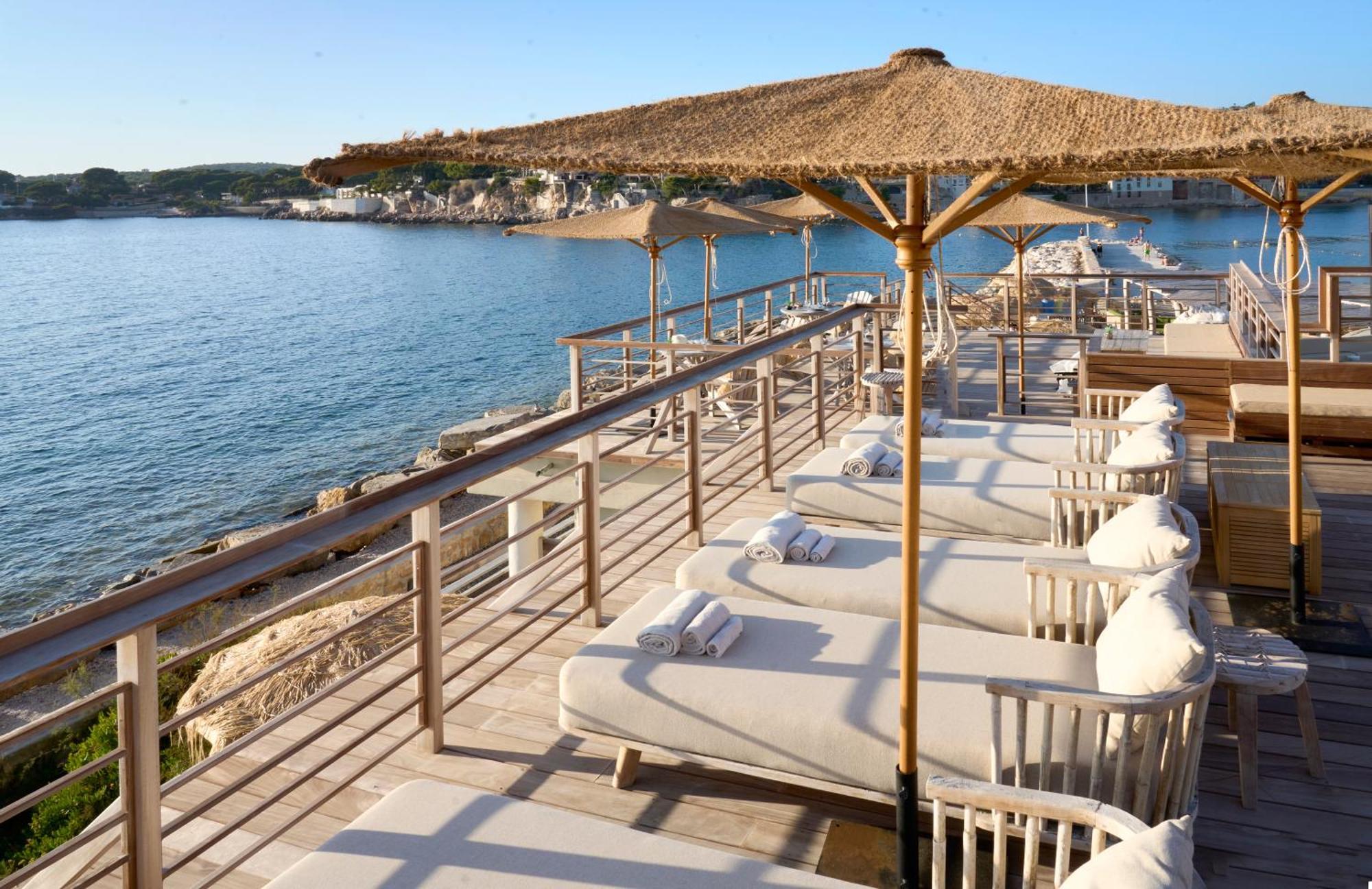 Hotel Plein Large Bandol Luaran gambar
